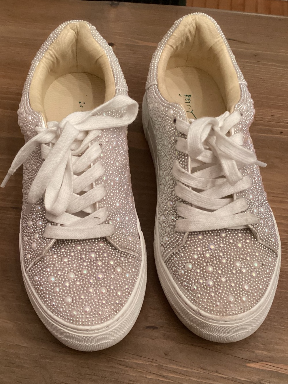 Betsey Johnson Suton Highwall Bling Platform Sneaker size 8